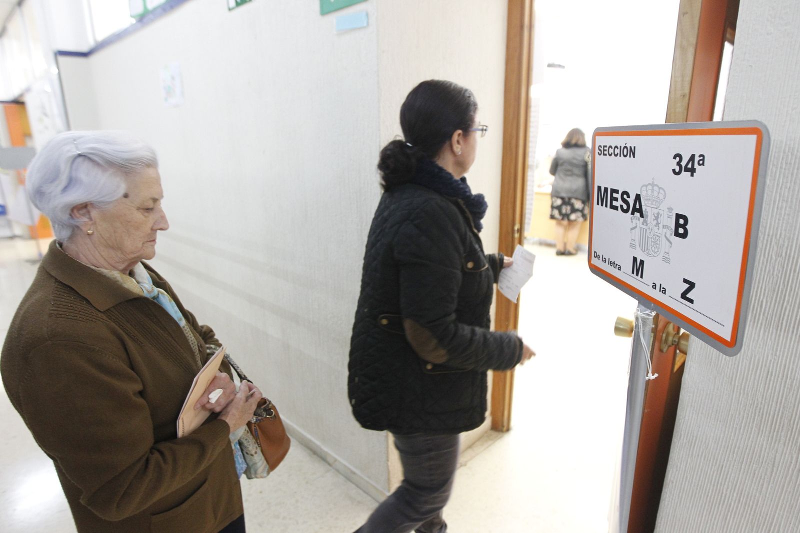 Así están votando los almerienses este 10N