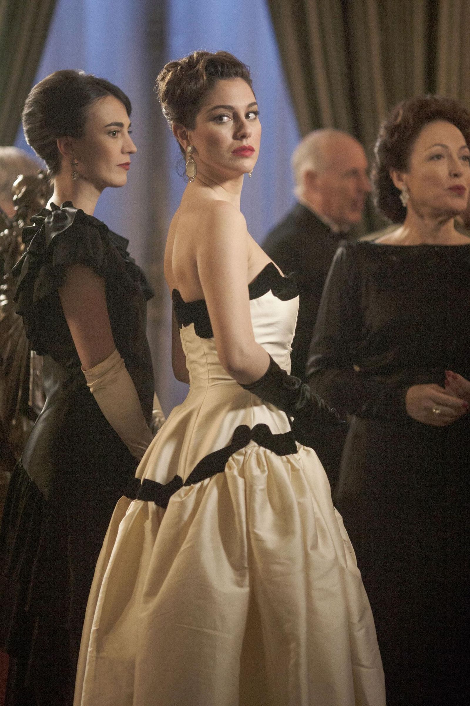 "La idea era hacer un vestuario actual de atmósfera vintage"