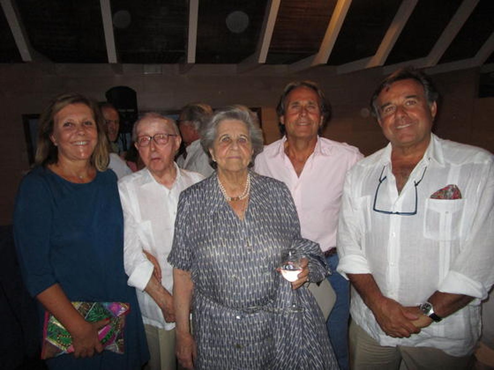 Blanca Pemán, Lorenzo Díez Lacave, Magdalena Romero-Valdespino y los hermanos Salvador y Lorenzo Díez Romero-Valdespino.

Foto: Ignacio Casas de Ciria