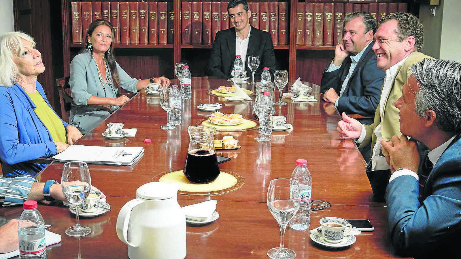El desayuno informativo con representantes del sector portuario.