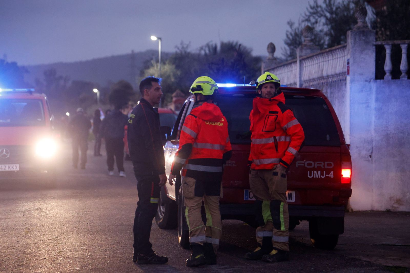 Desalojo de la urbanización La Cigüeña de Alcolea por la crecida del río Guadalquivir