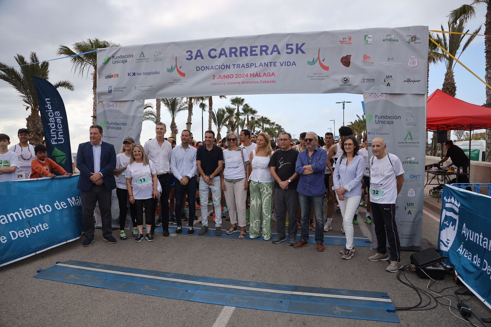 Las fotos de la 3ª carrera solidaria Memorial Vicente Granados en Málaga