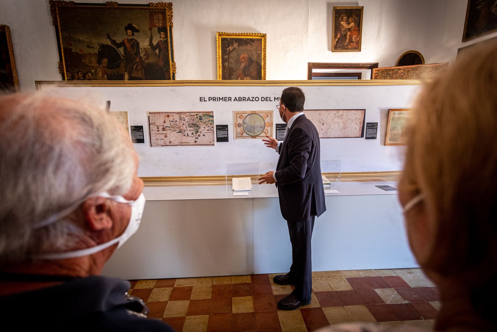Imágenes de la exposición La fábrica del mundo en Sanlúcar