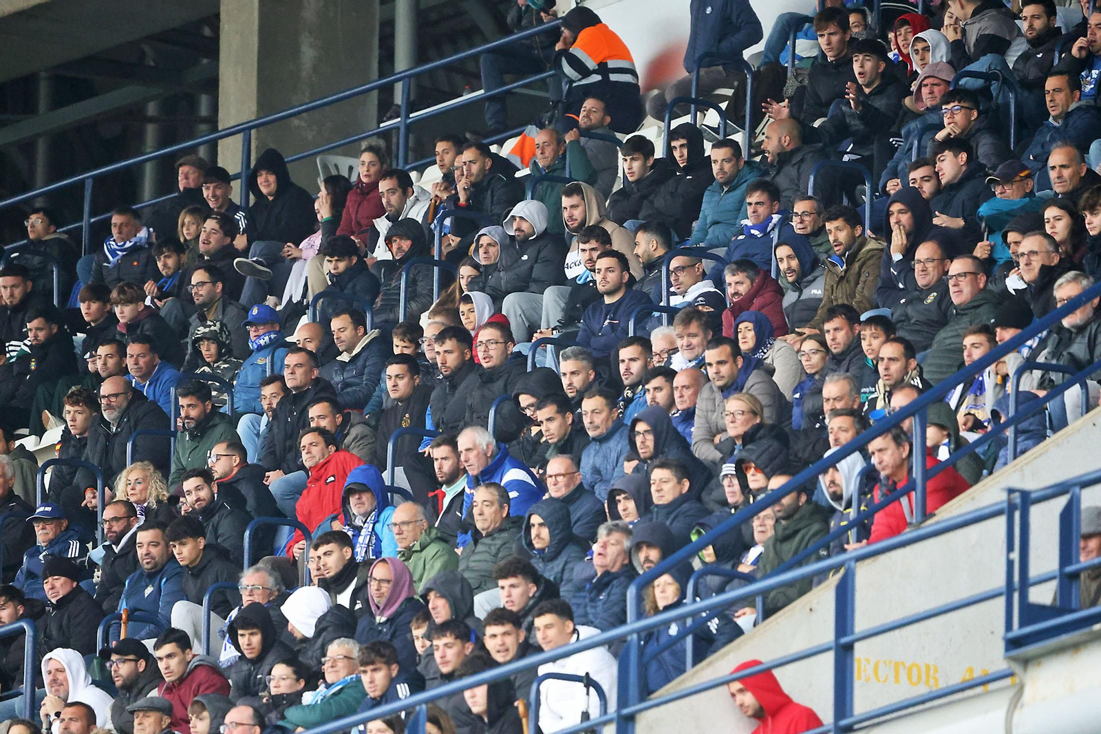 Búscate en las gradas del Recreativo de Huelva - UCAM Murcia