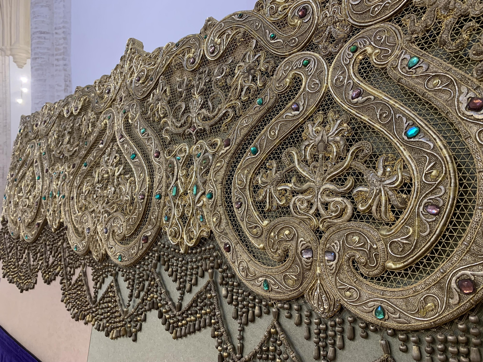 Las bambalinas del antiguo palio del Socorro, hoy en Carmona