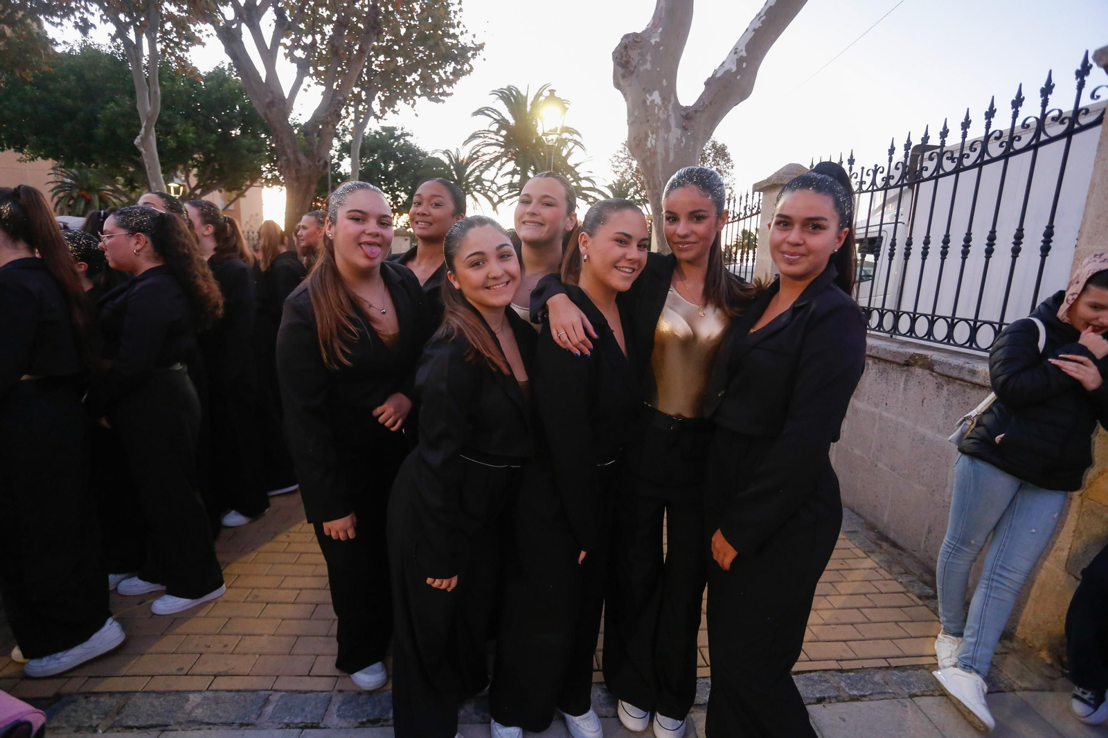 Las fotografías del encendido del alumbrado de Navidad en San Roque