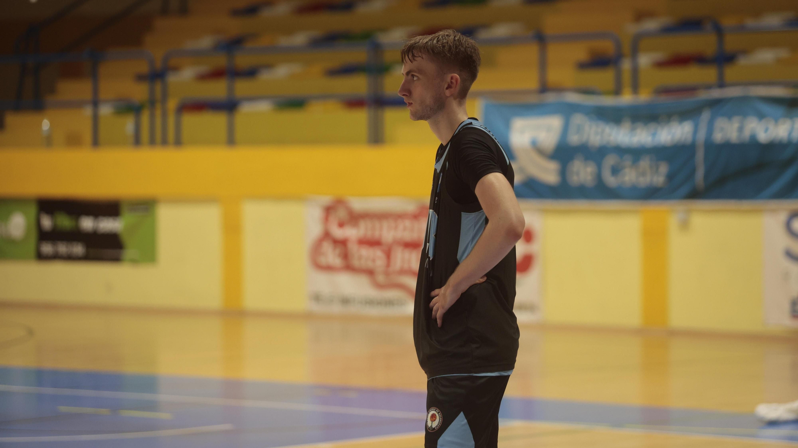 Las fotos del entrenamiento del ULB en el pabellón de la Línea