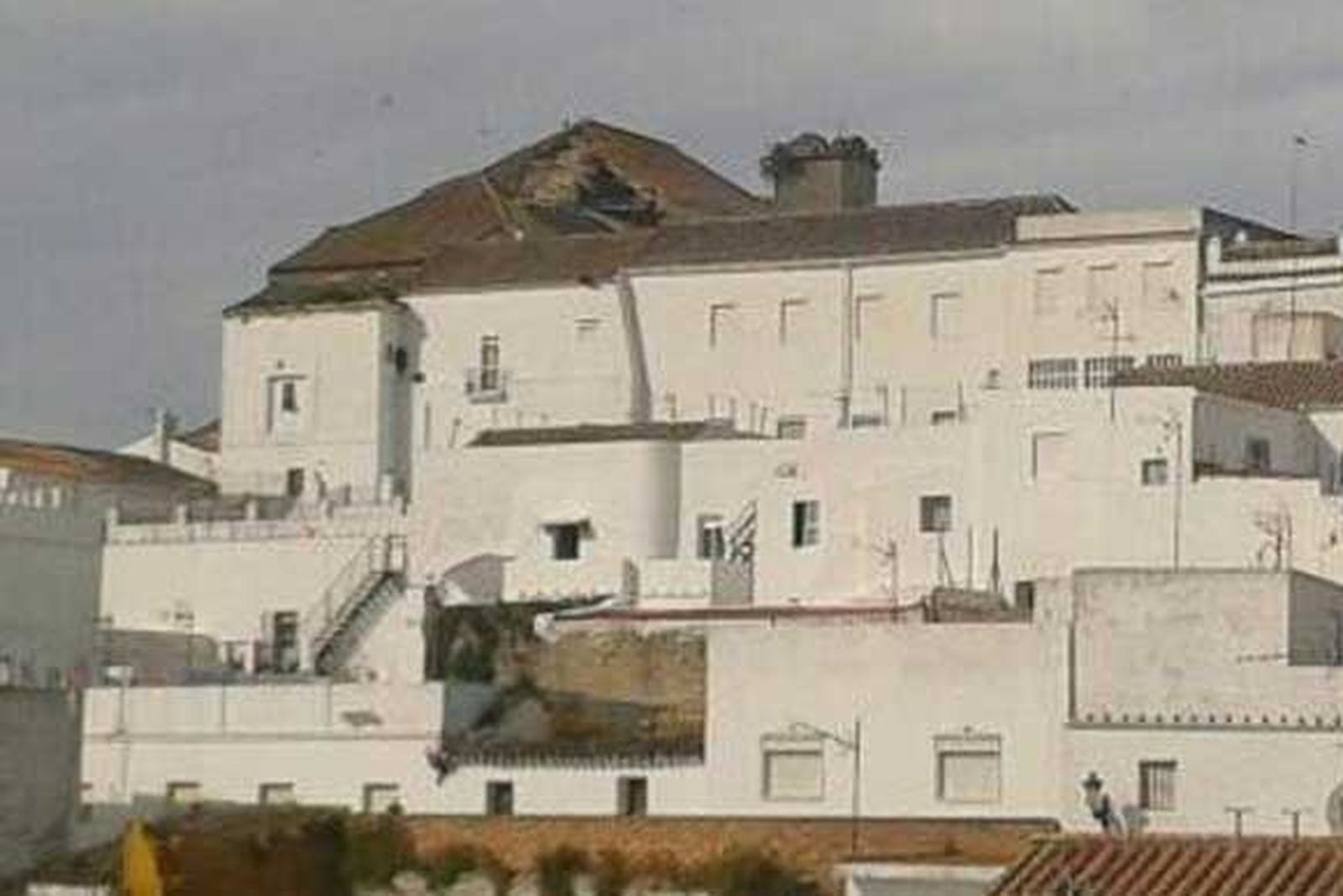 Se derrumba parte del techo y un muro del Convento de San Agustín