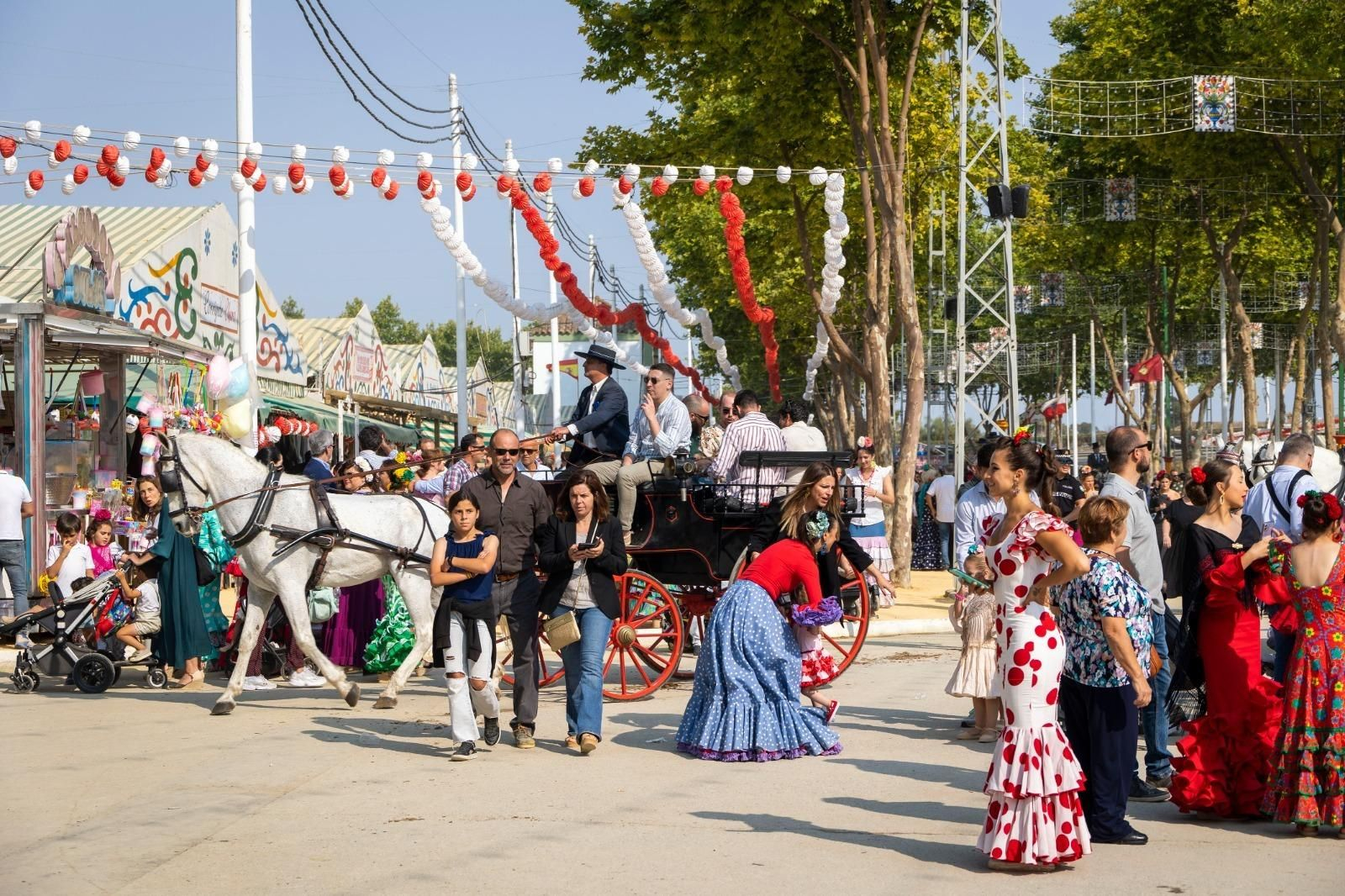Búscate en las imágenes del sábado de Feria de El Puerto