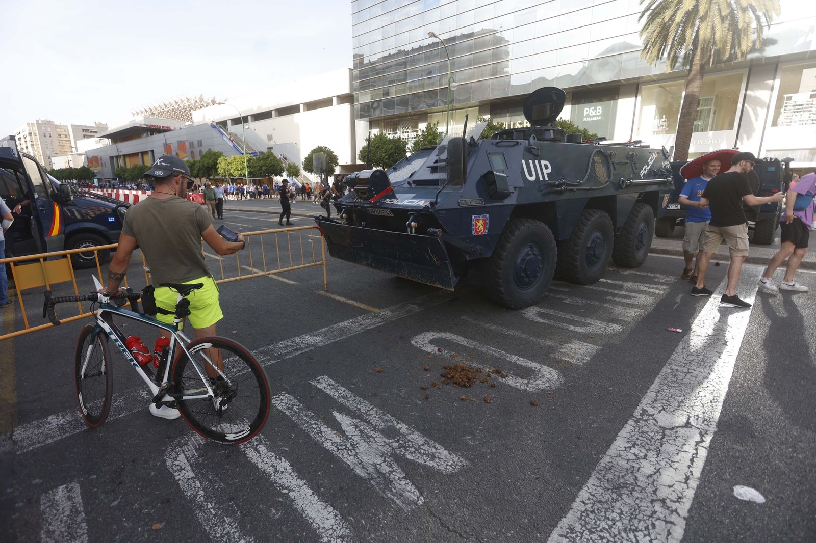 Blindaje policial en los accesos al Sánchez Pizjuan