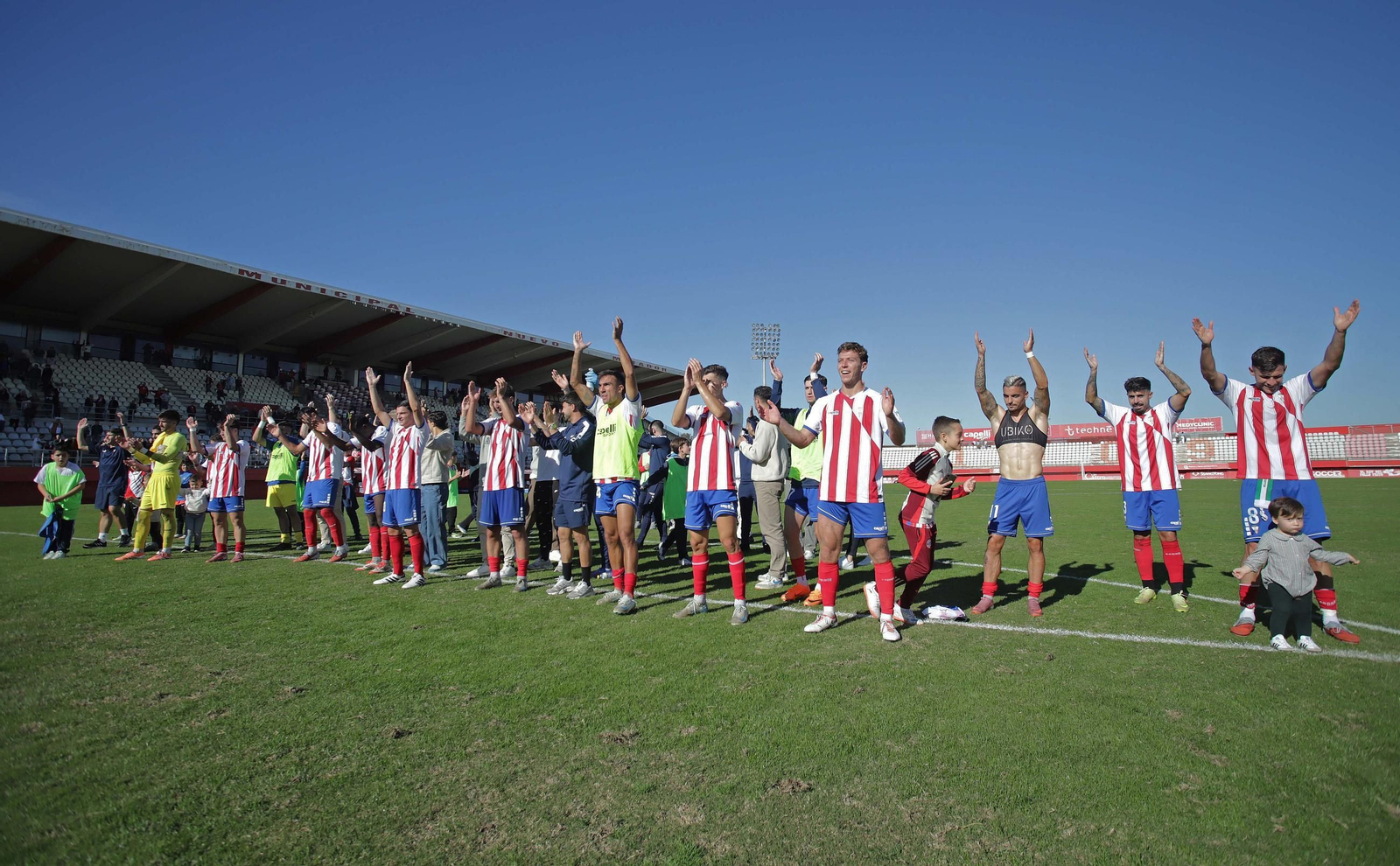 Las mejores fotos del Algeciras - Atlético Madrileño de Primera Federación