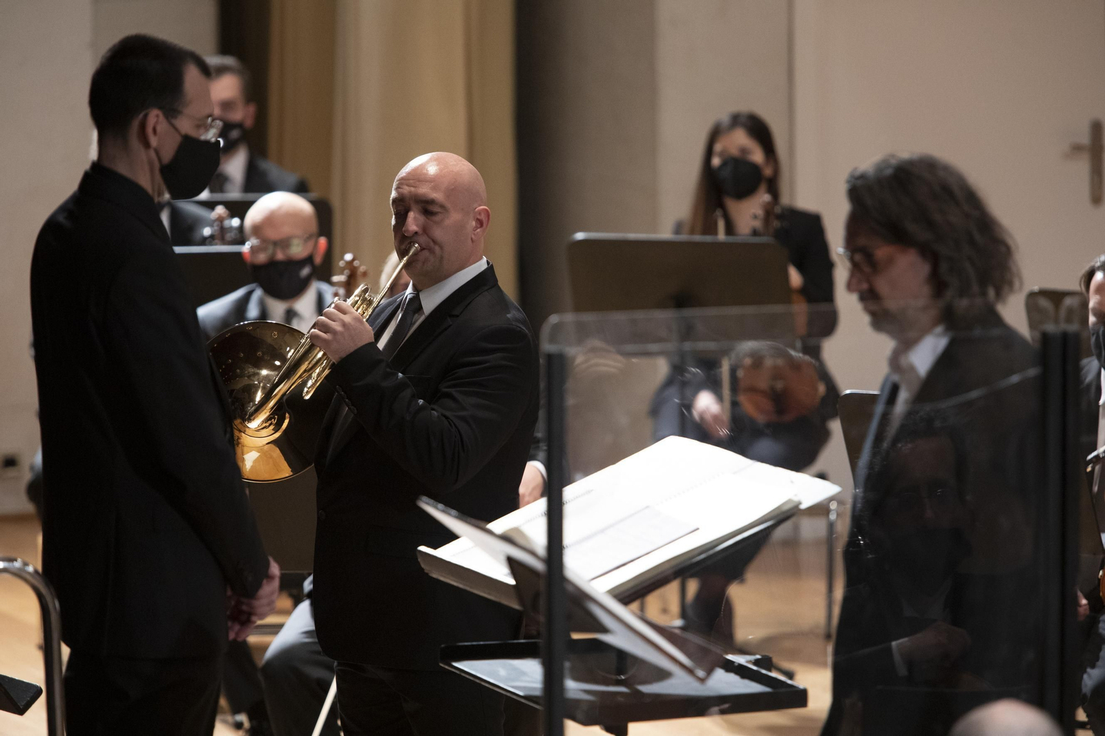 Fotos: concierto de la Orquesta Ciudad de Granada sobre poemas de Rafael Guillén
