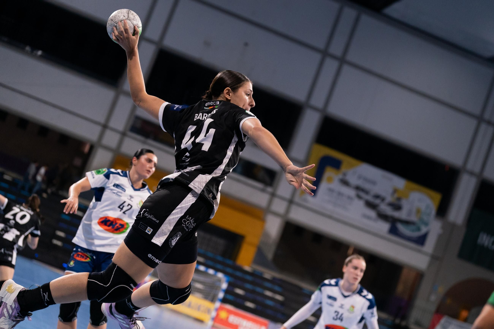 Cruz del Costa del Sol en el último segundo (29-29)