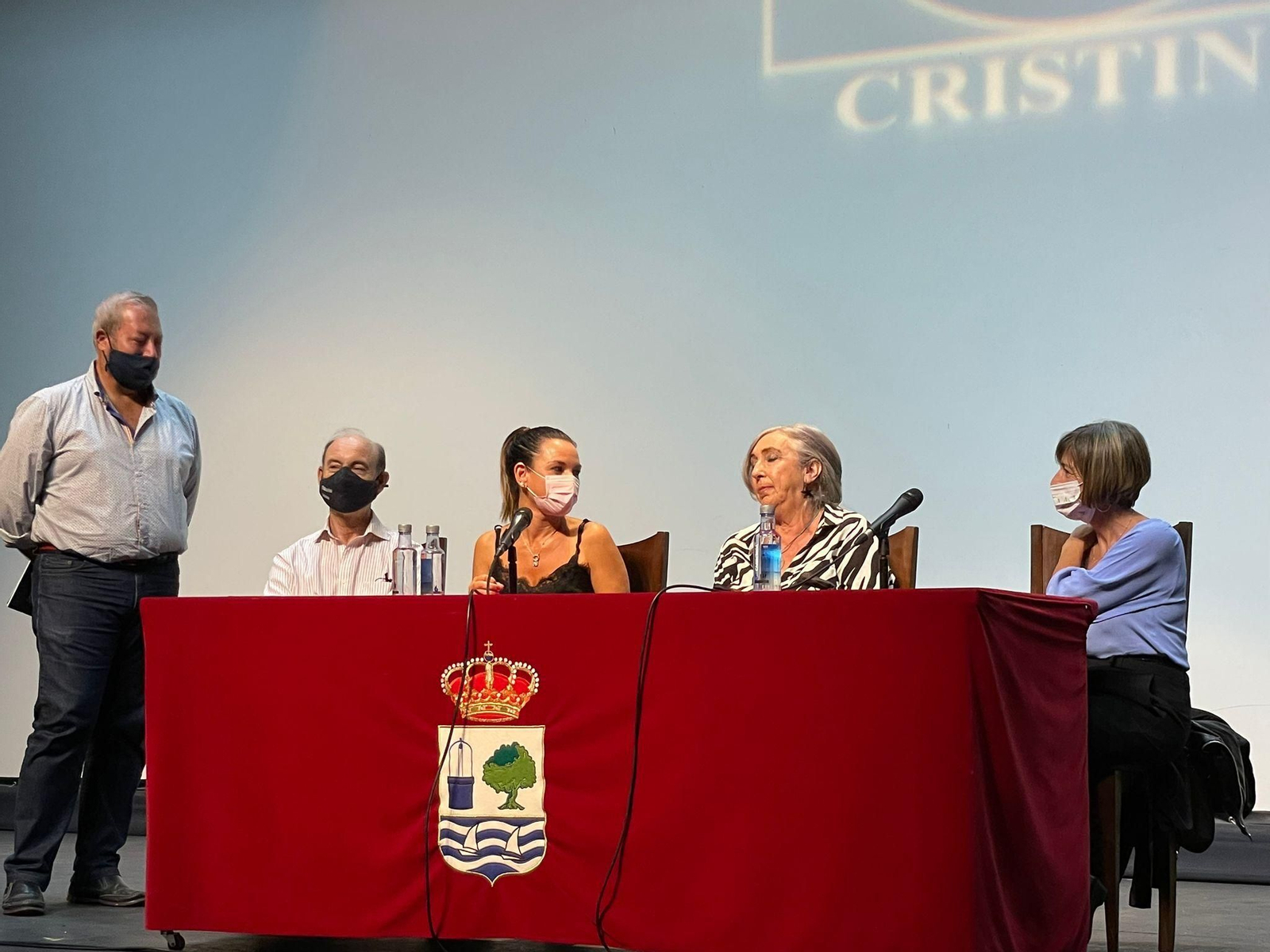 Presentación del libro 'Hay Bautista pa rato' de Pepa Bueno, dedicado a su abuelo.