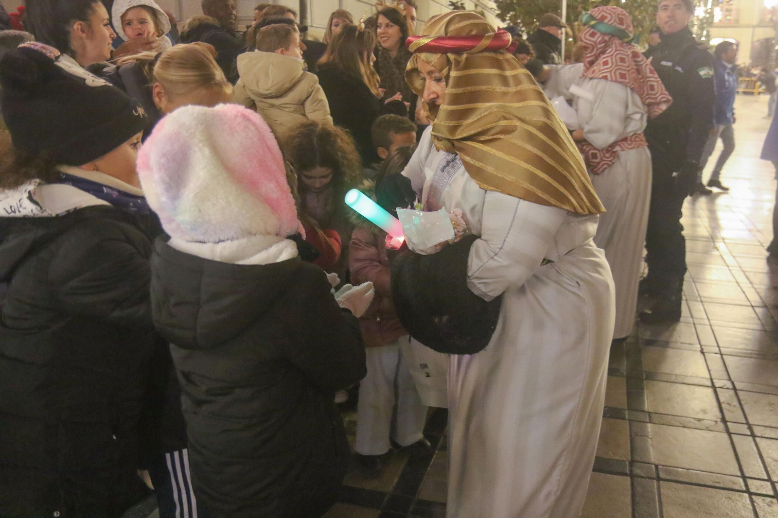Las mejores fotos de la visita del Heraldo Real a Granada