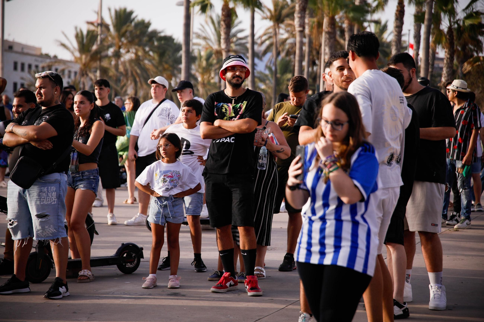 Imágenes del Festival AlmeriArt en el Parque de las Almadrabillas