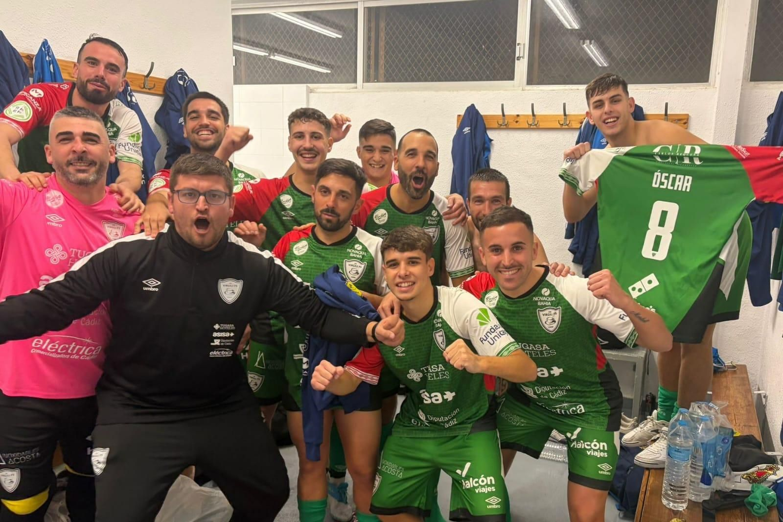 Celebración de los 'panaderos' en el vestuario al final del partido.