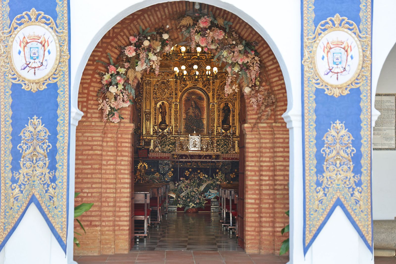 Imágenes de la ofrenda floral a la Virgen de La Cinta