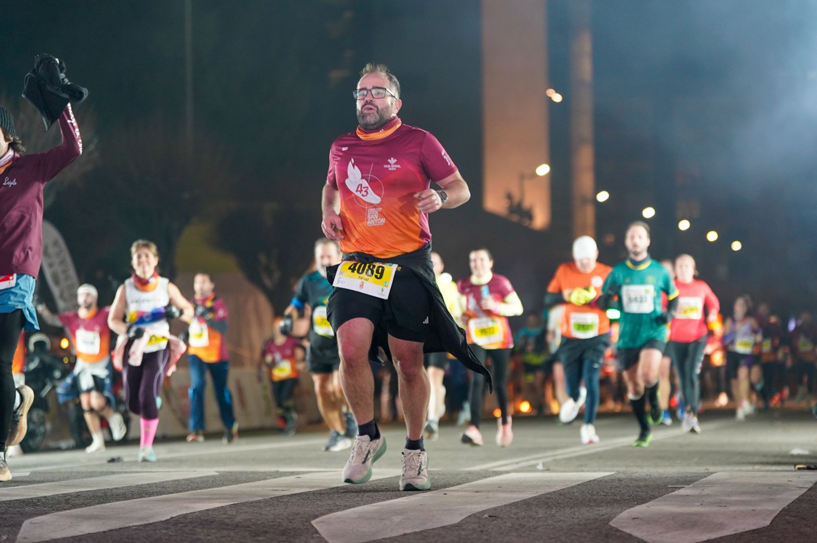 En imágenes: búscate en tu llegada a meta de la Carrera de San Antón 2026 (11)