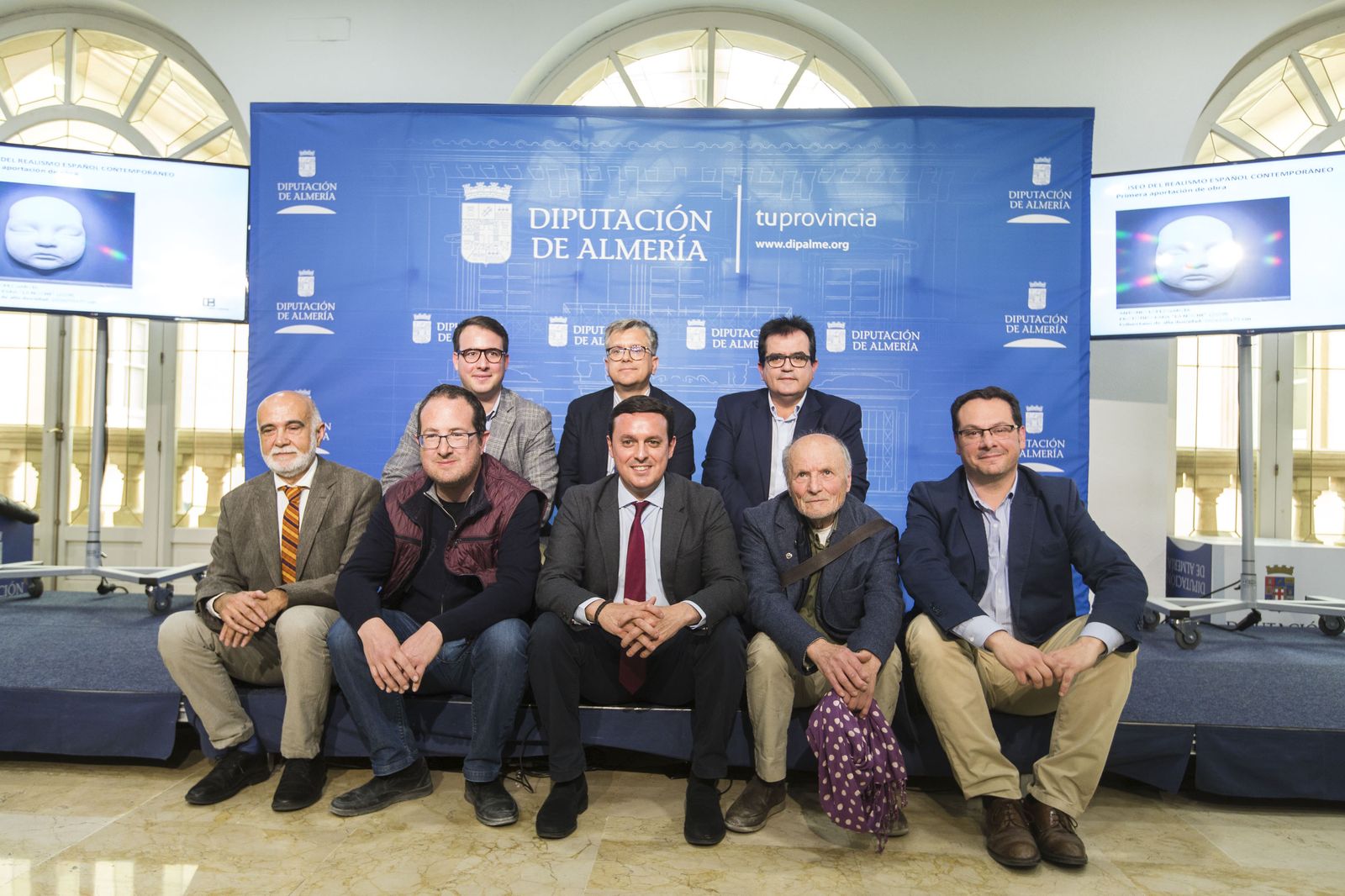 Javier Aureliano García junto a Antonio López, Andres García Ibáñez, Juan Manuel Martín, Santiago Alfonso, Antonio Jesus Rodriguez, Fernando Giménez y Javier Pérez Rojas.