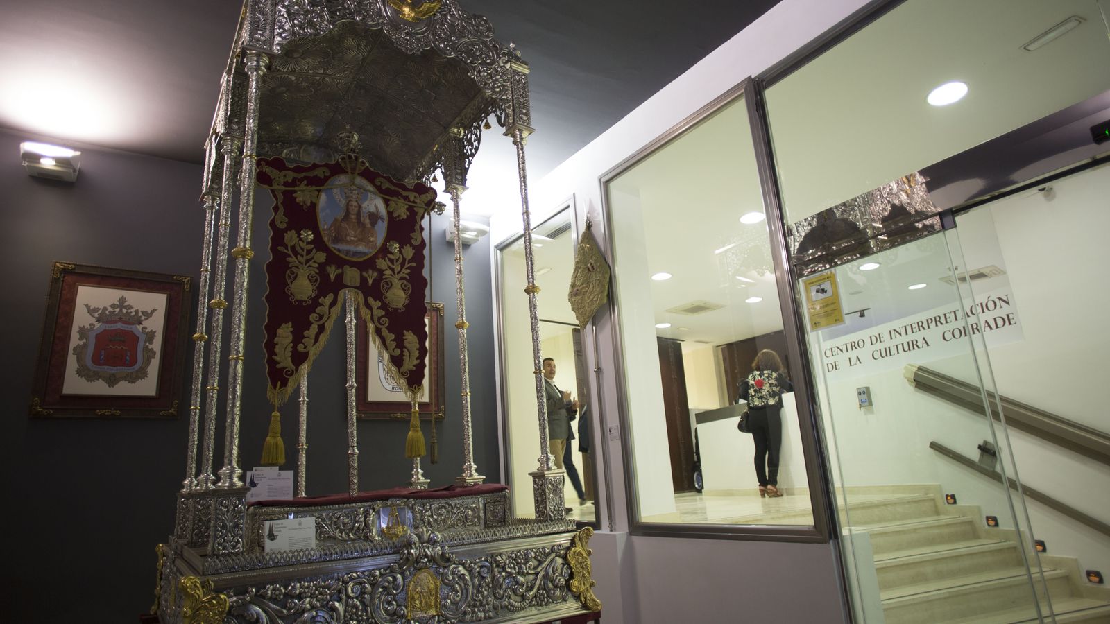 Entrada al centro de interpretación cofrade