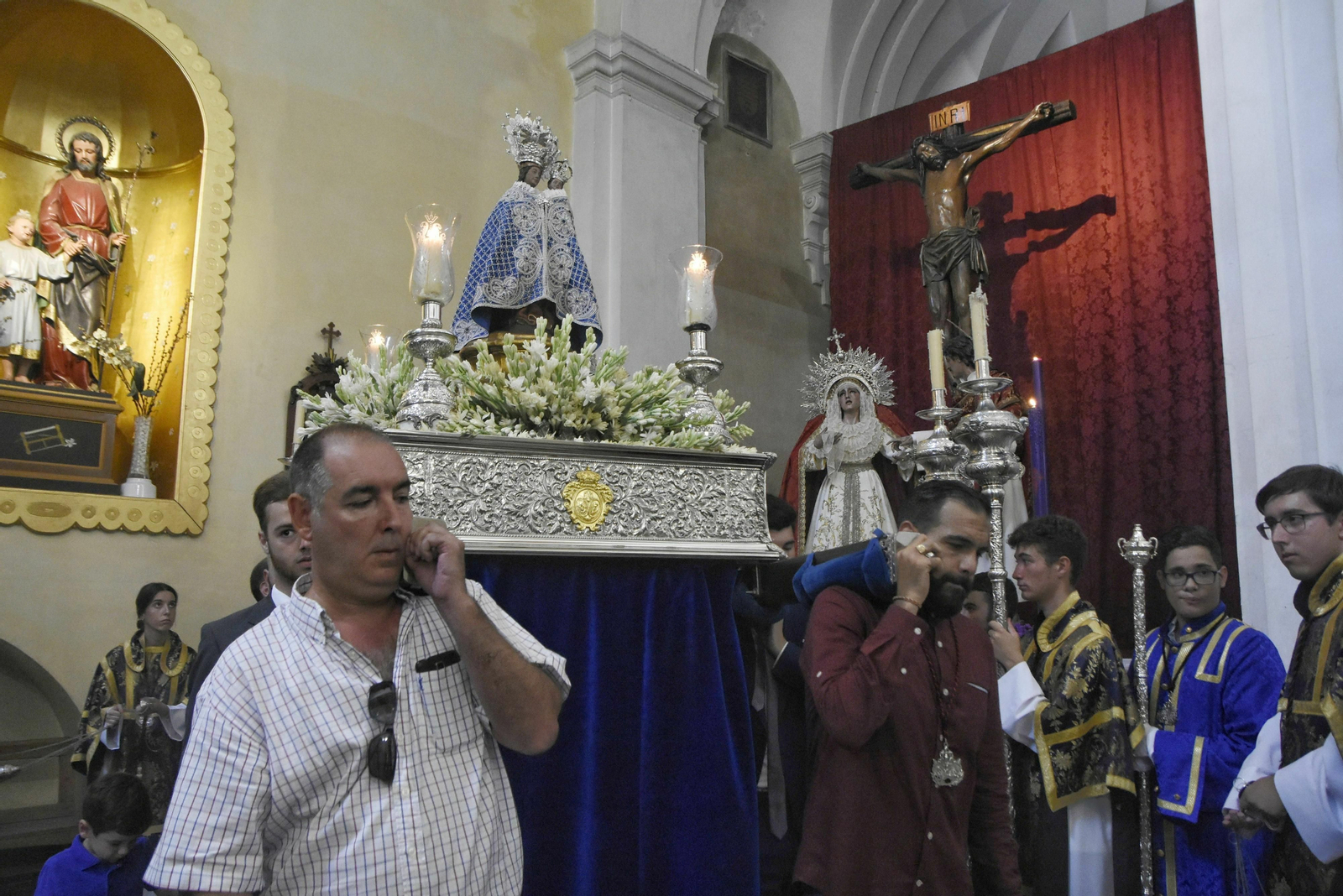 El primer traslado de la Fuensanta en el 25 aniversario de su Coronación, en fotografías