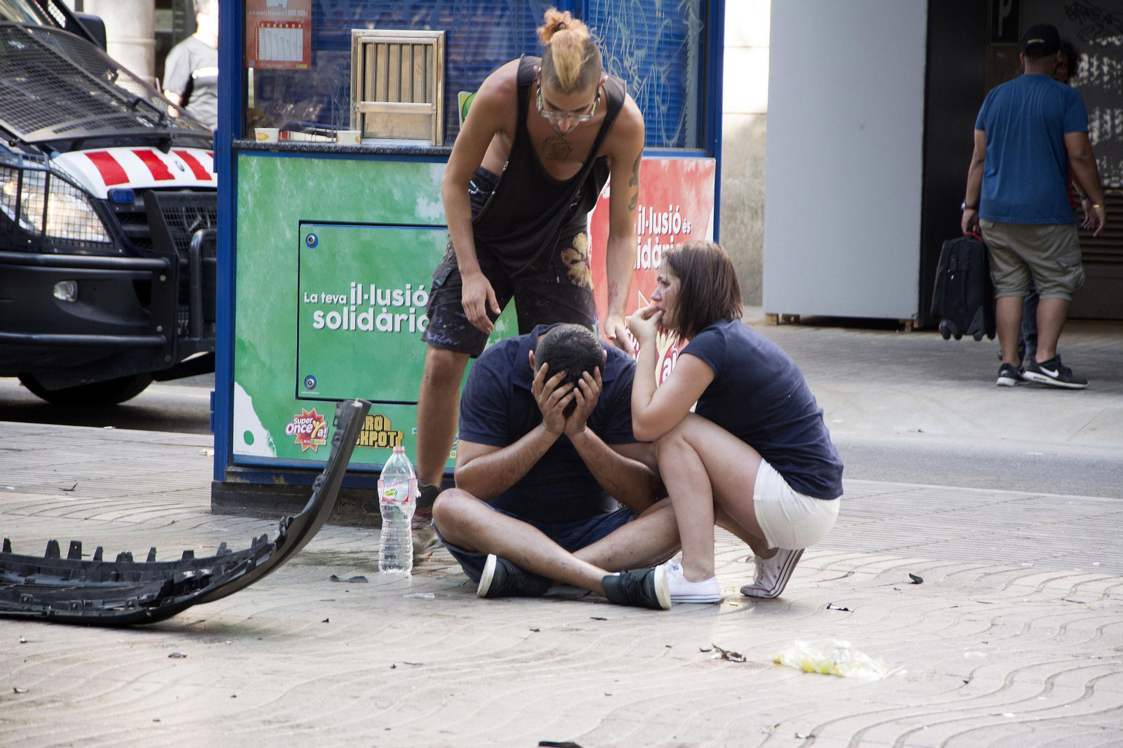 Imágenes del atropello múltiple en las Ramblas de Barcelona