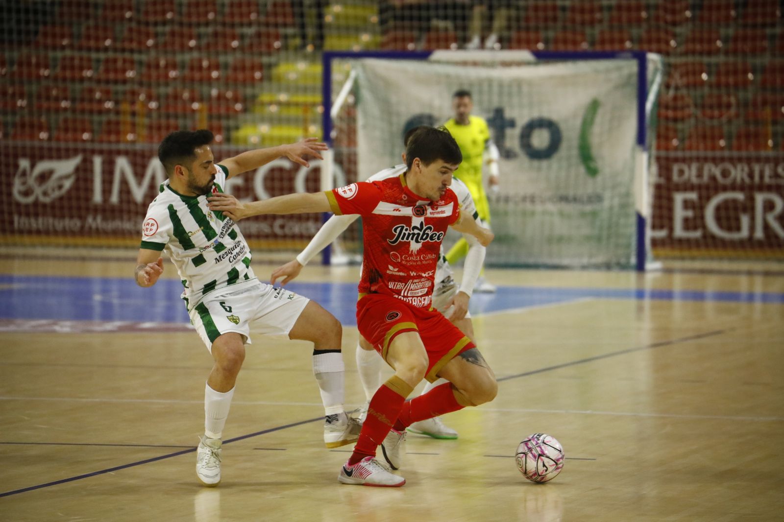 El empate del Córdoba Futsal ante el Jimbee Cartagena, en imágenes