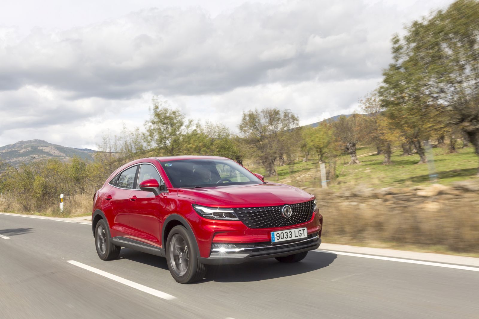 DFSK F5, un SUV coupé a precio muy interesante