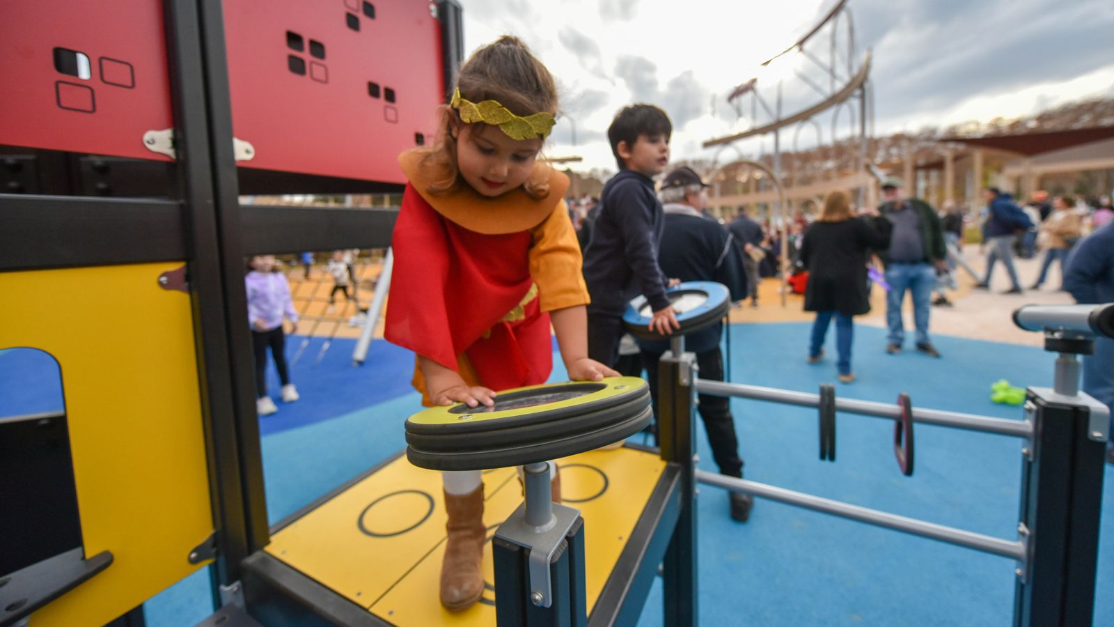 La inauguración del parque Barbésula en Guadiaro, en imágenes