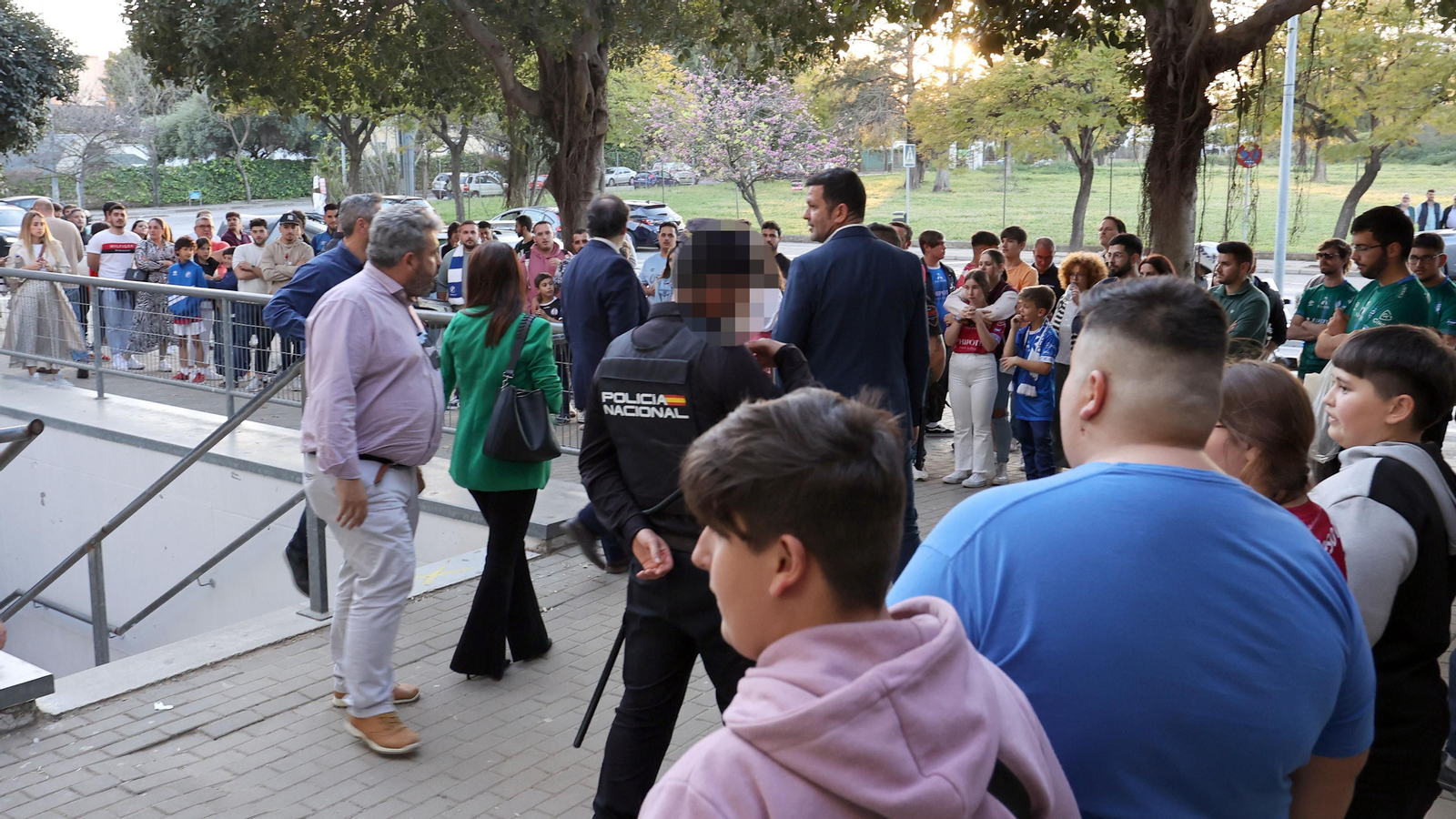 Bronca y tensión al final del Xerez DFC-Recreativo Granada
