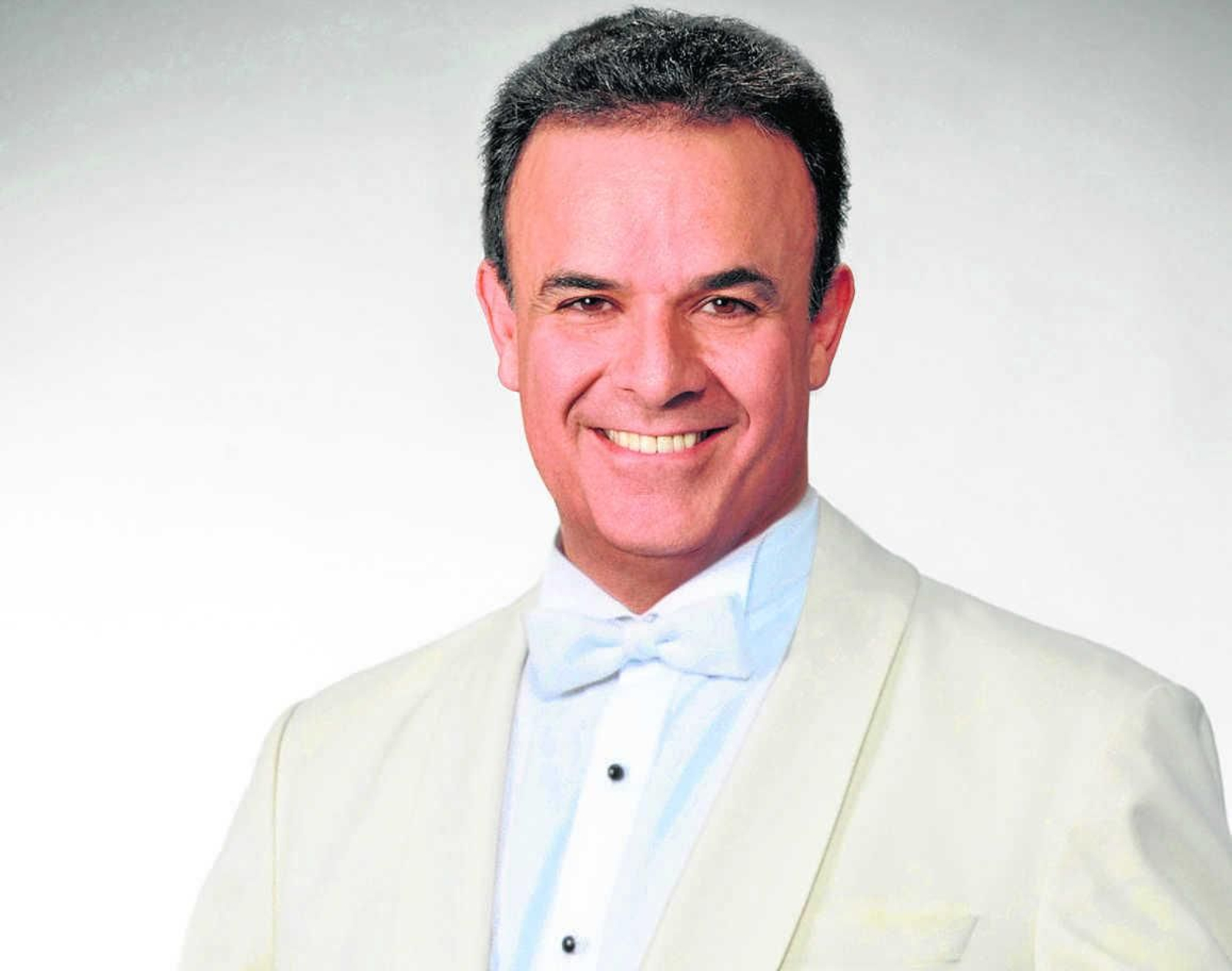 Imagen de promoción de Fernando de la Mora.