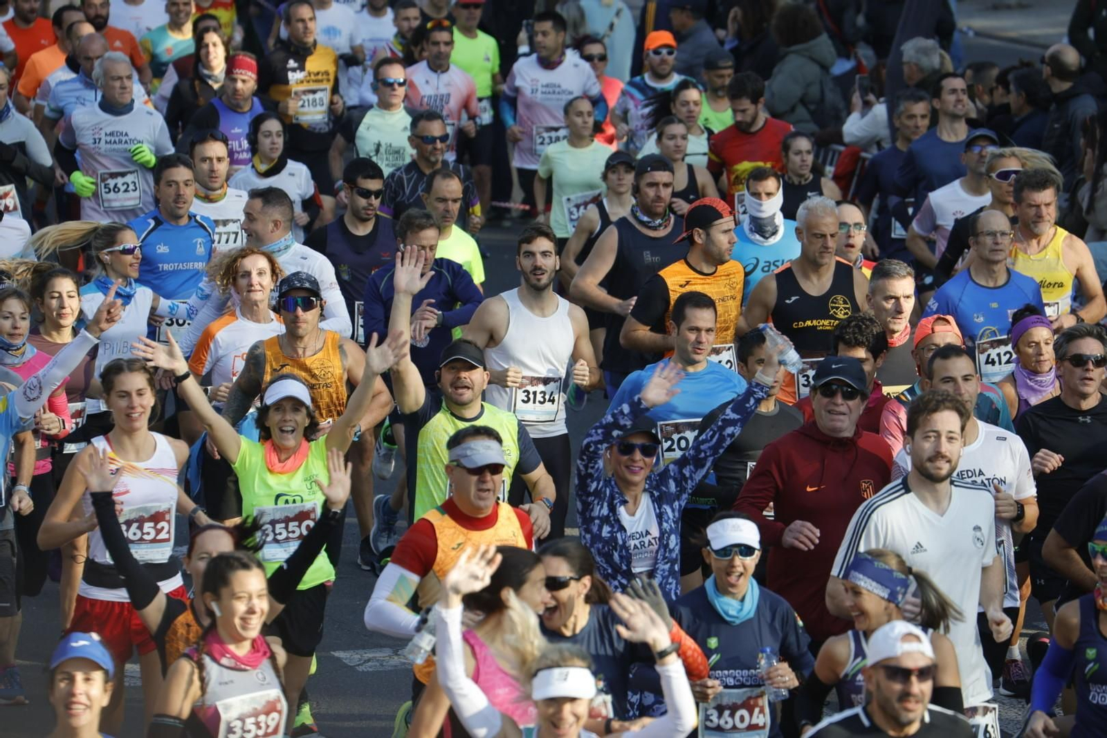 Media Maratón de Córdoba 2023: Las mejores fotos de la salida de la prueba Media Maratón de Córdoba 2023: Las mejores fotos de la salida de la prueba