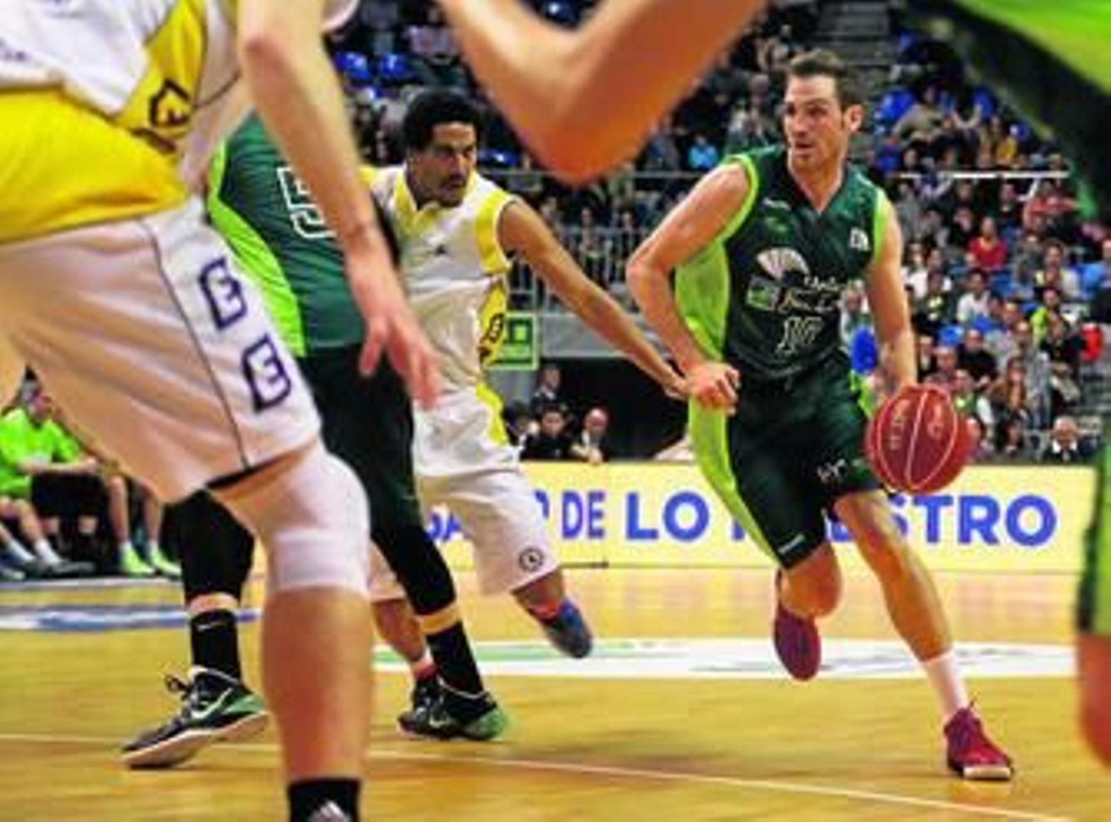 Txemi Urtasun en el encuentro ante el Valladolid.