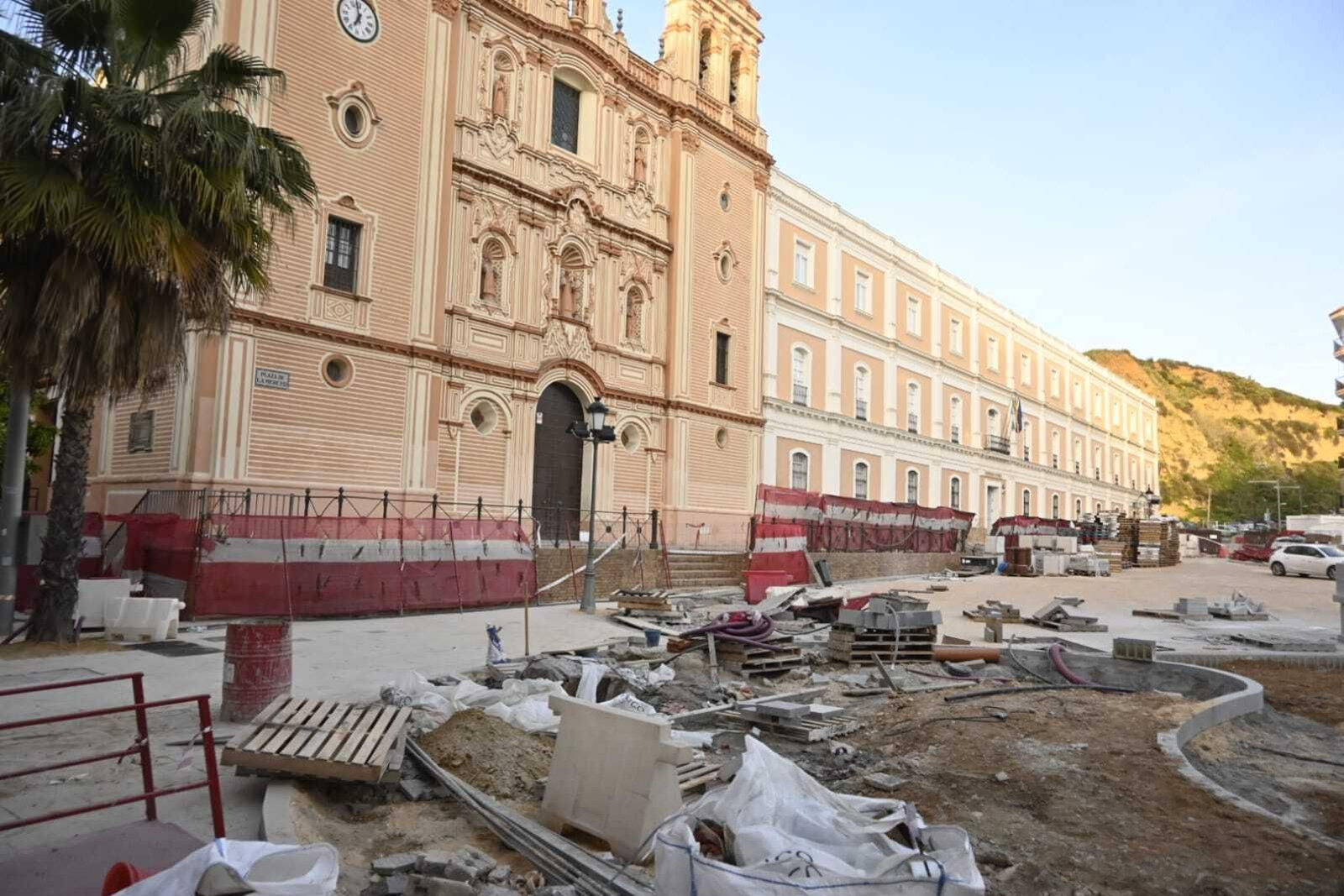 Obras en la Plaza de la Merced.