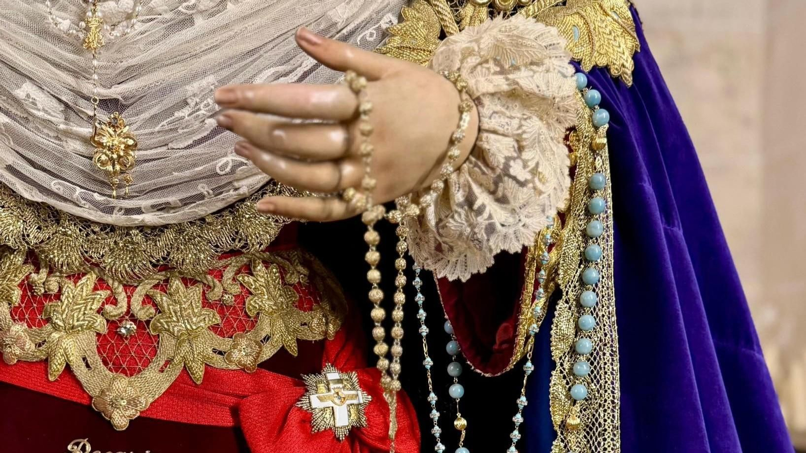 Fotogalería: Altar de Cultos Hermandad del Rosario 2025