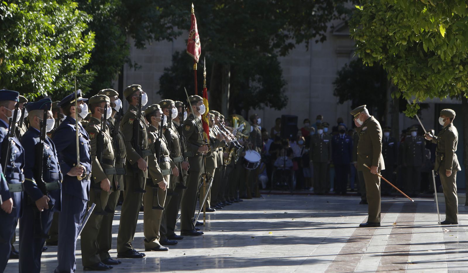 Acto militar por el Día de la Hispanidad