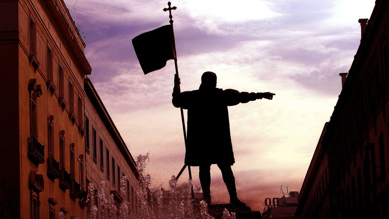 Estatua de Cristóbal Colón en Huelva