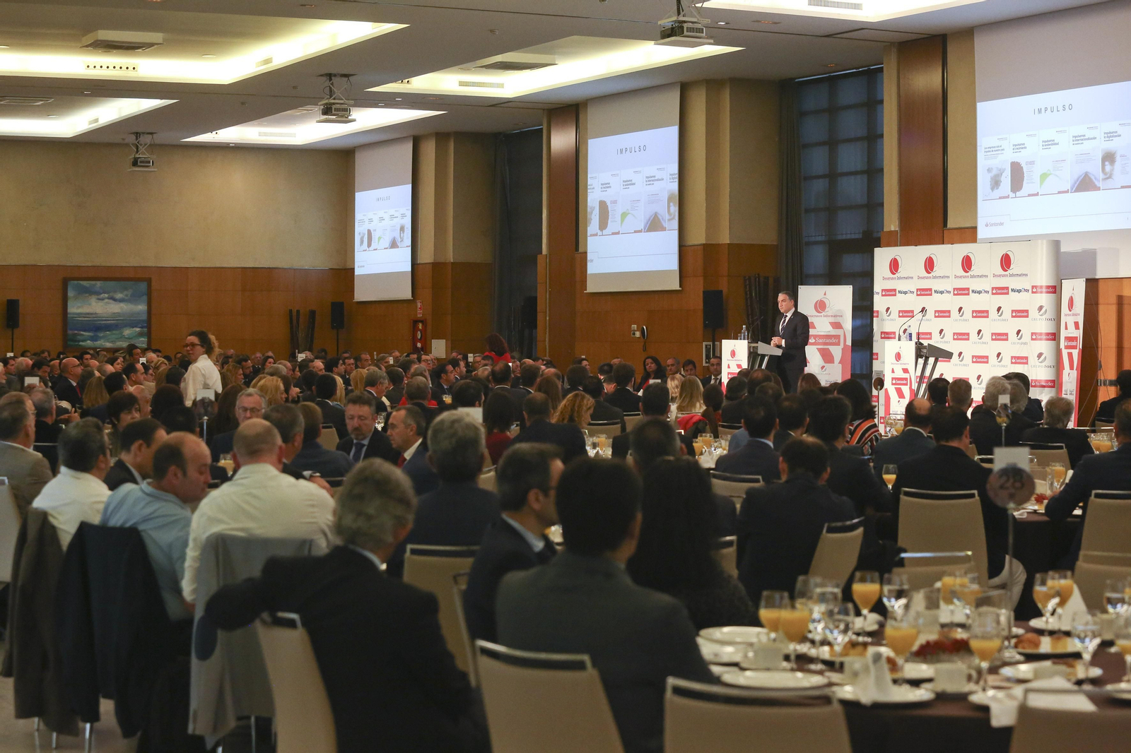 Foro Joly con Elías Bendodo