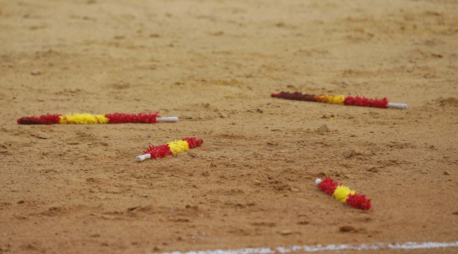 Fotos del triunfo de Manuel Roman y Javier Zulueta con la buena novillada de Núñez de Tarifa que abrió la Feria de La Línea