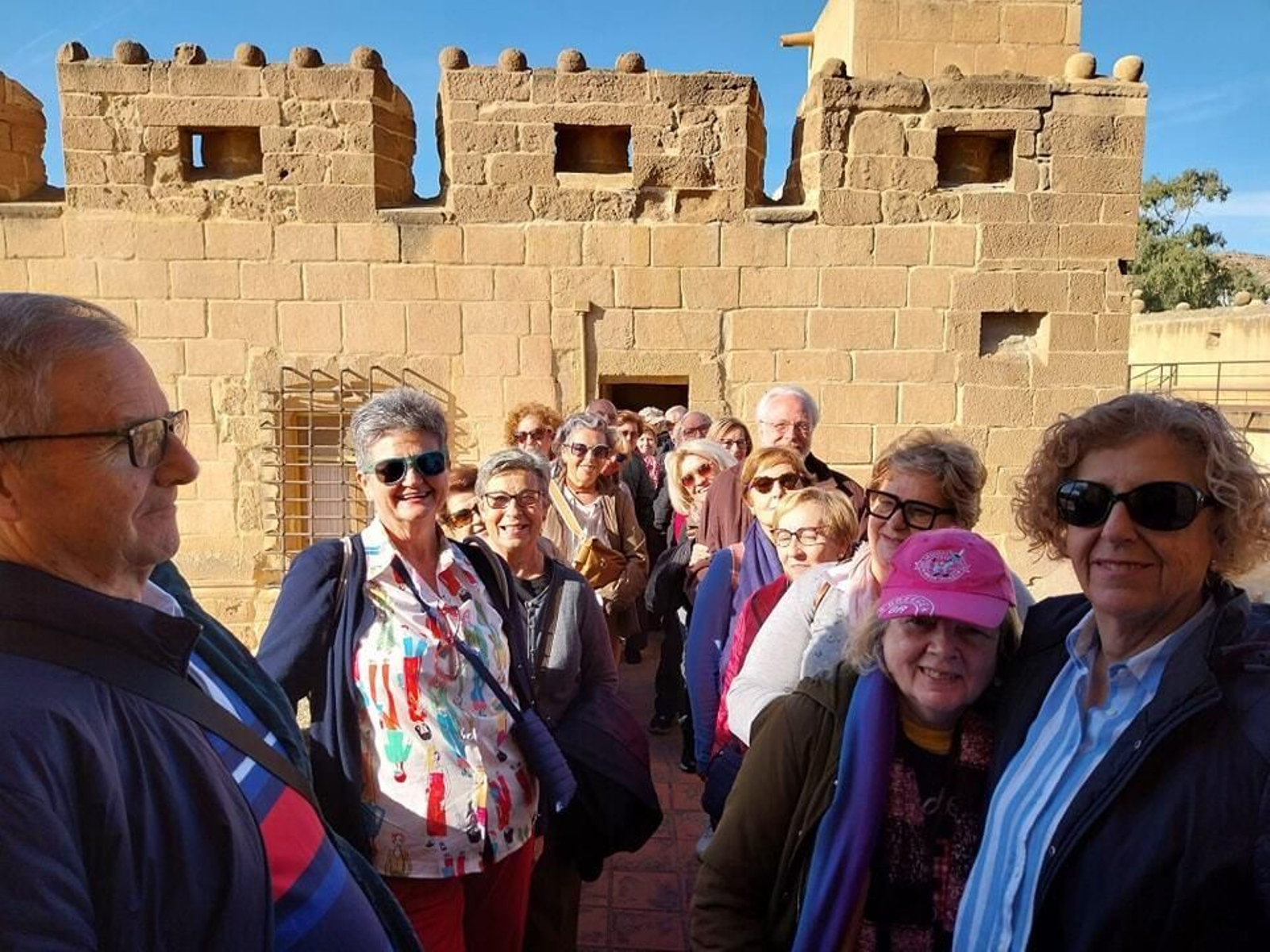 Turistas en Cuevas del Almanzora.