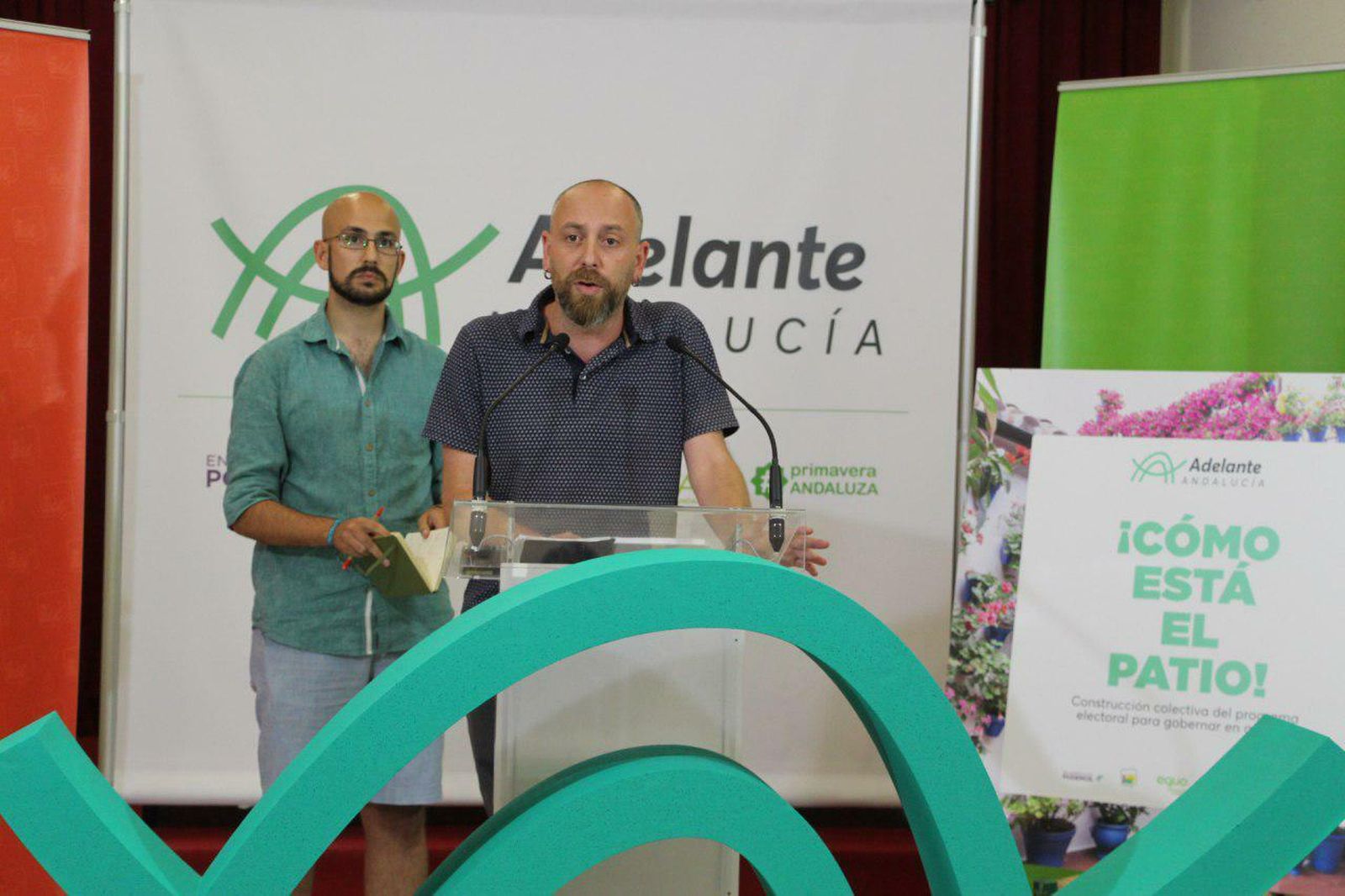 El secretario Político de Podemos Andalucía, Pablo Pérez Ganfornina, en un acto público.