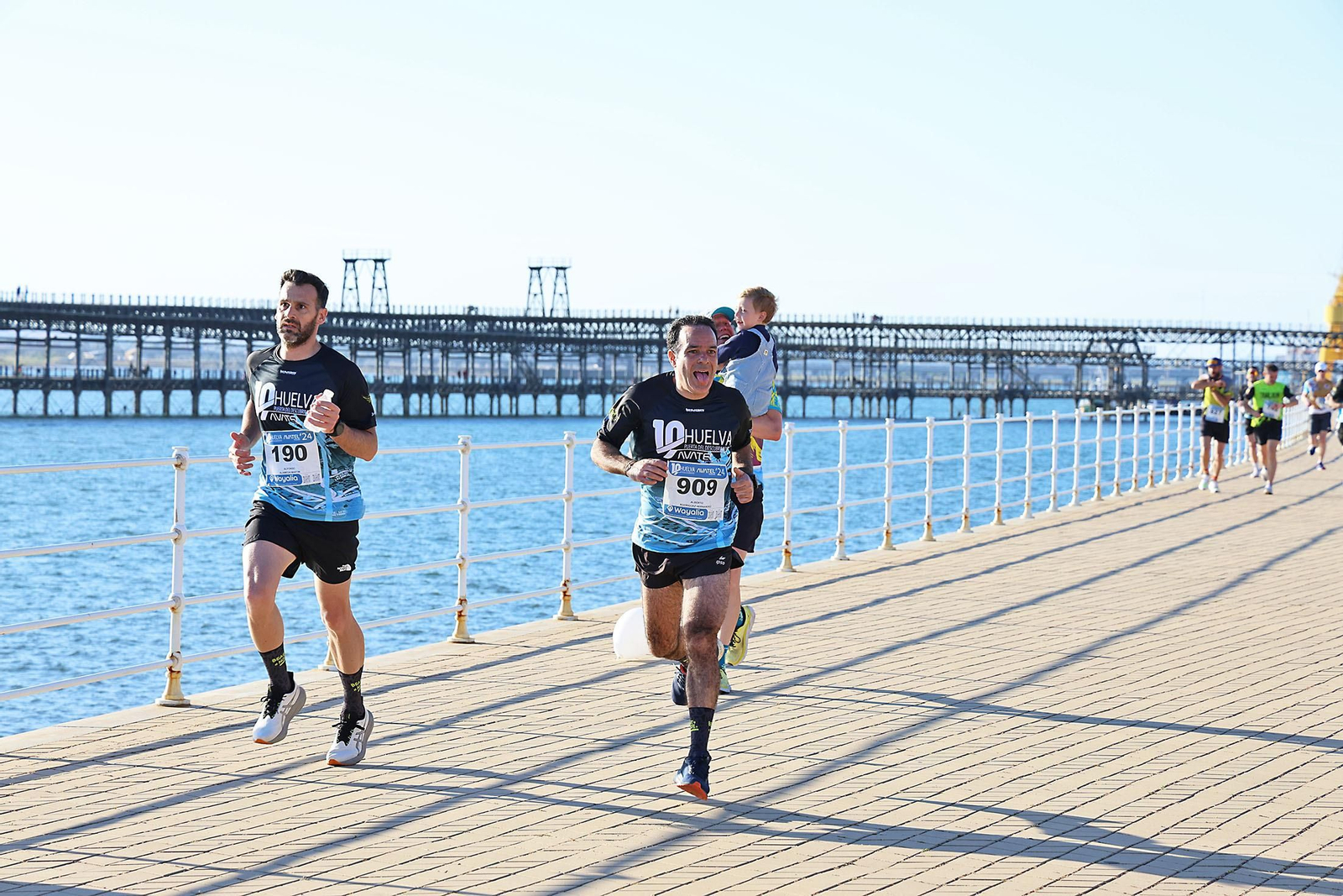 Imágenes de la 10K Huelva Avatel Telecom 'Puerta del Descubrimiento'
