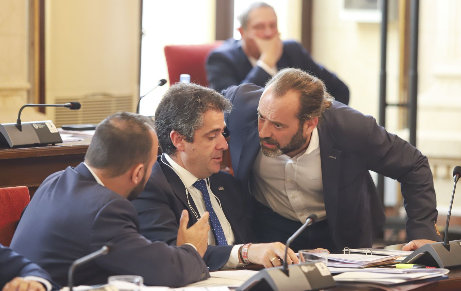 Las fotos del Pleno de abril del Ayuntamiento de Málaga