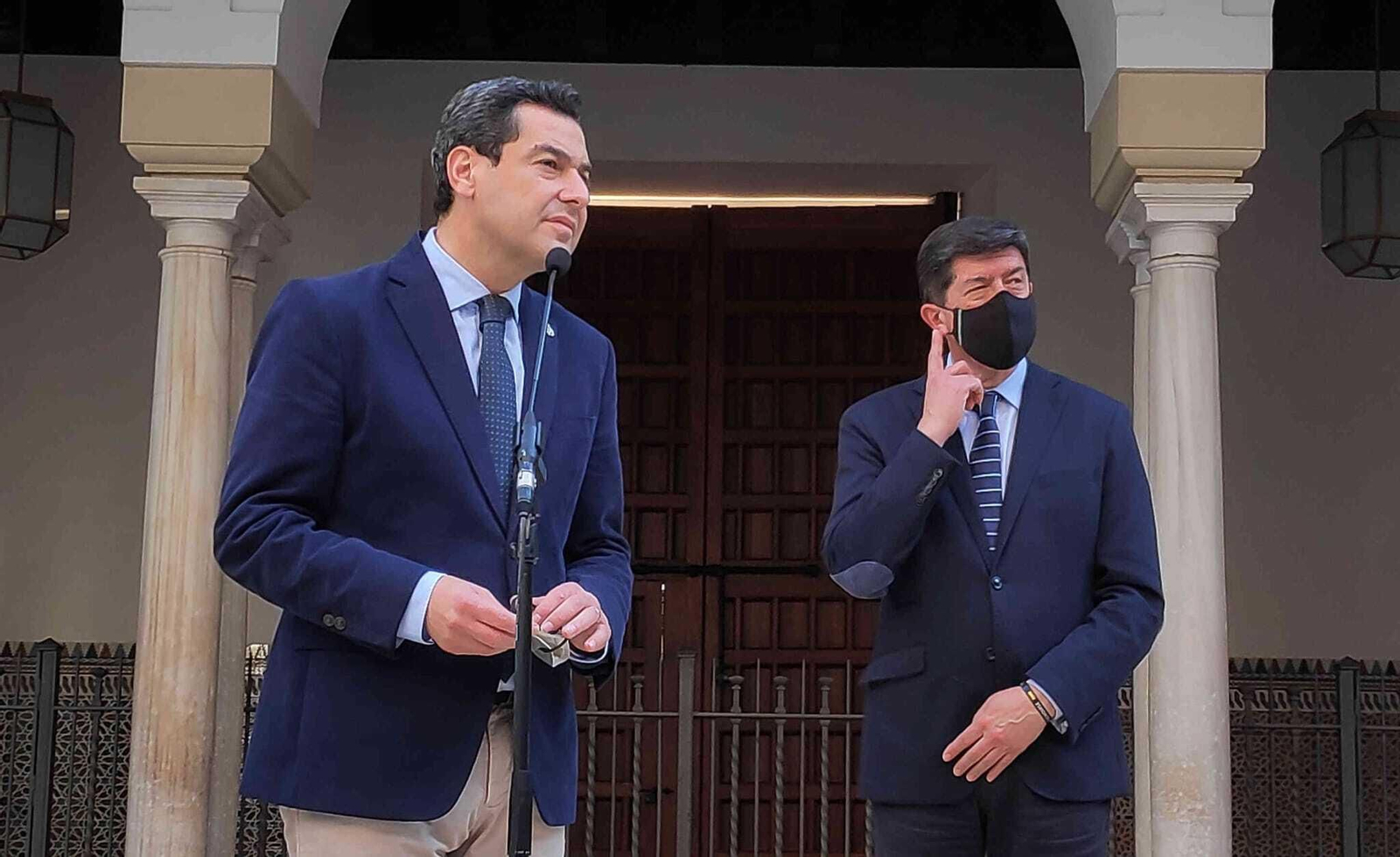 Juanma Moreno y Juan Marín, comparecencia a contrarreloj este miércoles 10 de marzo en el Parlamento andaluz.