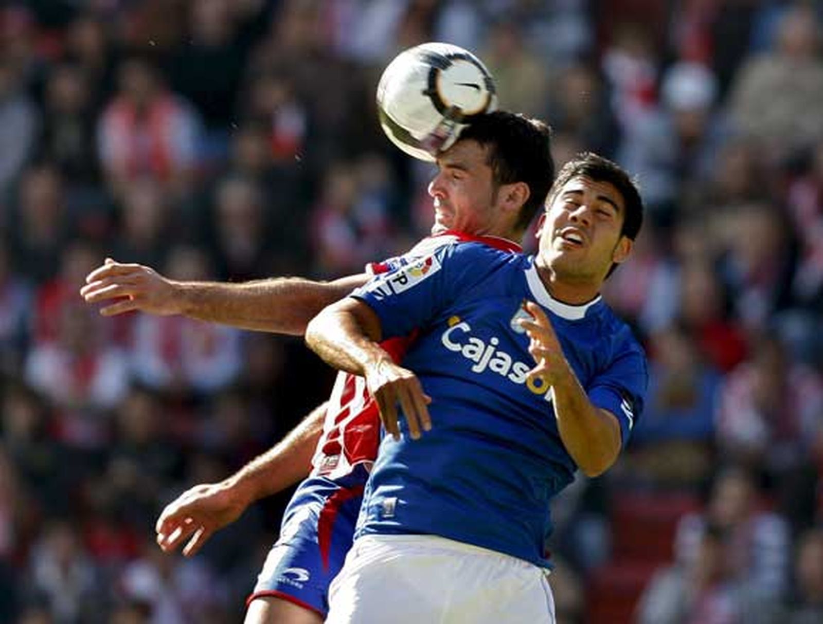 Un 'regalo' que vale un punto (2-2)