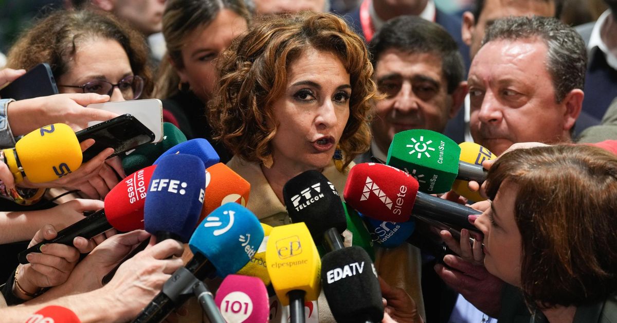 Hacienda confirma que los trabajadores que cobren el SMI tributarán en ...