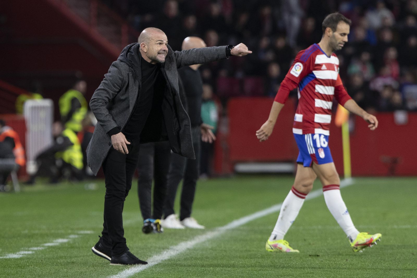 Víctor Díaz podría ser la solución de Paco López en Lugo.