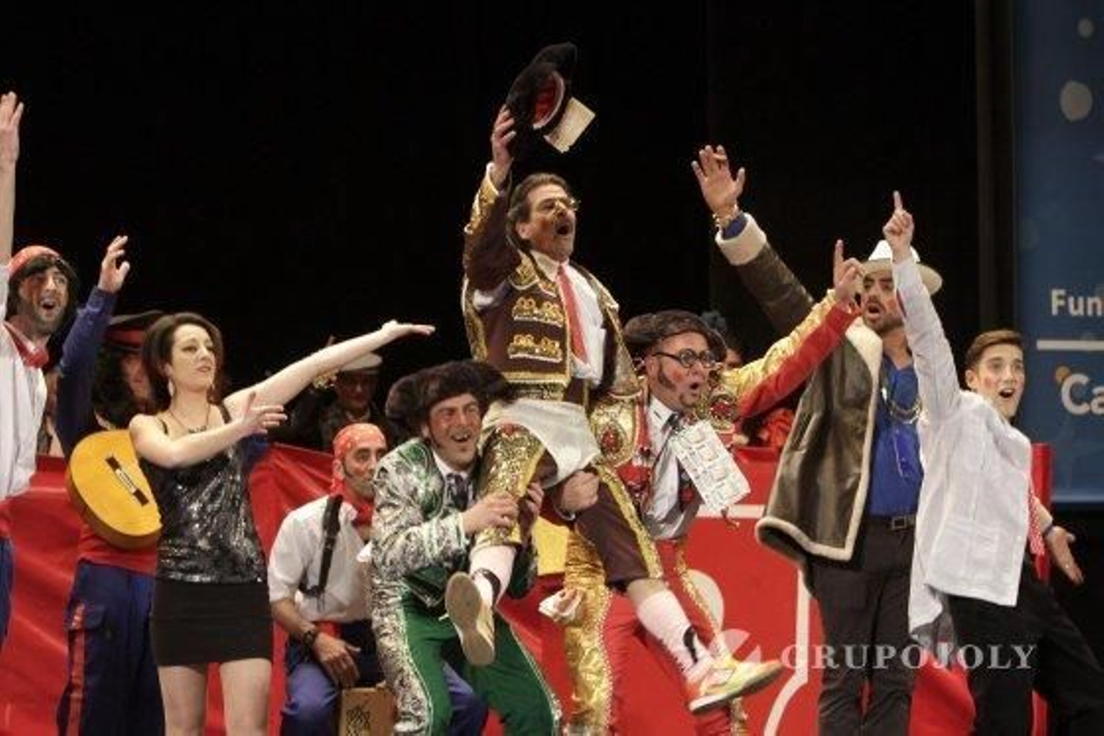 Manolete y su cuadrilla.   Foto: Lourdes de Vicente