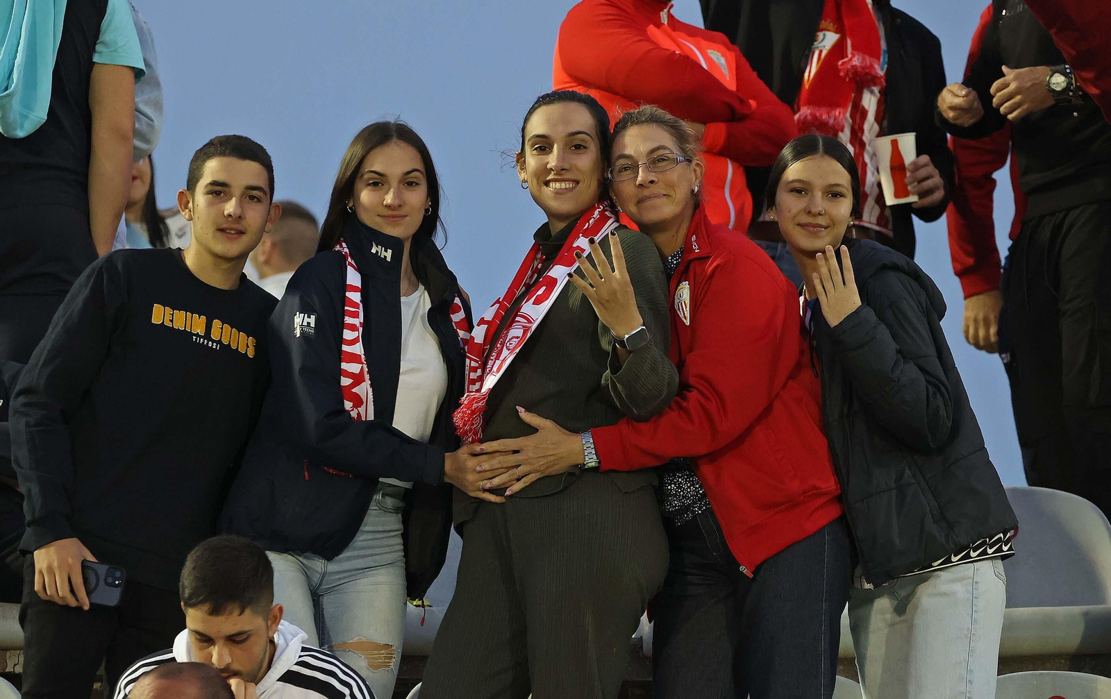 Búscate en el Nuevo Mirador durante el Algeciras - Murcia